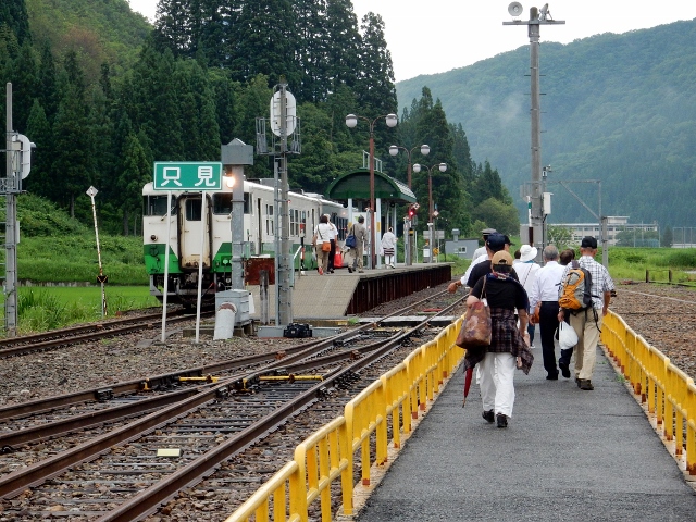 2015/7/18　只見線に乗って　からむし織の里フェアに行こう